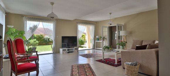 Casa de 4 dormitorios en Creney-pres-Troyes, France No. 58069 11