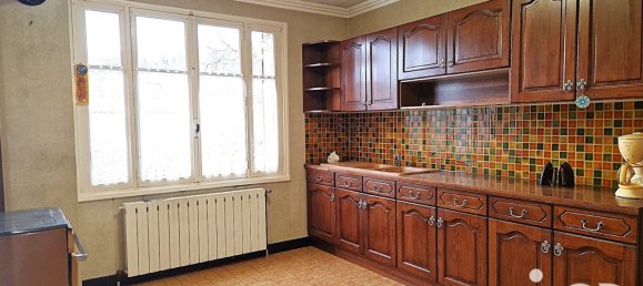 4 bedrooms House in Audeux, France No. 204625 2