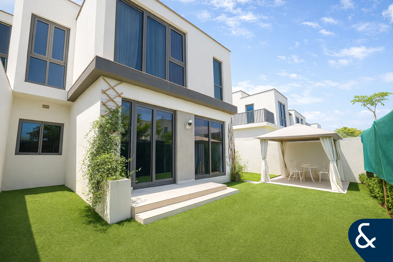 Villa de 4 dormitorios en Dubai Hills Estate, UAE No. 109559