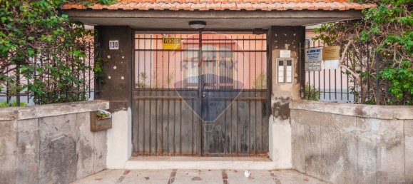 4 rooms Apartment in Catania, Italy No. 273931 4