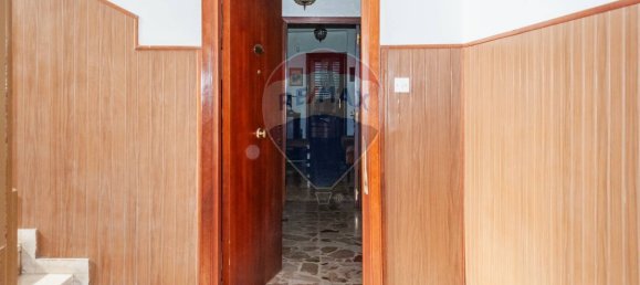4 rooms Apartment in Catania, Italy No. 273931 8