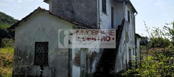 7 rooms House in Santo Stefano di Magra, Italy No. 306330 5