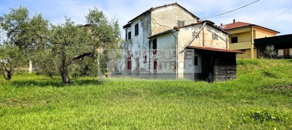 7 rooms House in Santo Stefano di Magra, Italy No. 306330 10