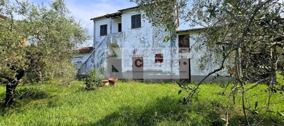 7 rooms House in Santo Stefano di Magra, Italy No. 306330 11