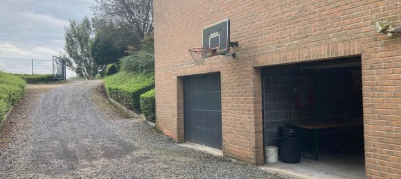 5 bedrooms House in Thivencelle, France No. 253022 2