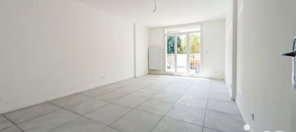 2 bedrooms Apartment in Toulon, France No. 313034 4