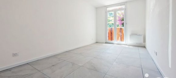 2 bedrooms Apartment in Toulon, France No. 313034 2