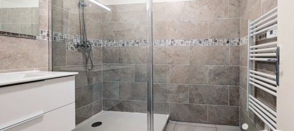 2 bedrooms Apartment in Toulon, France No. 313034 10