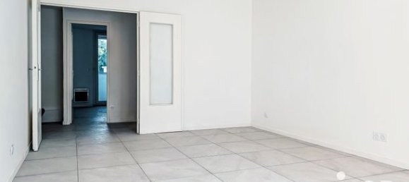 2 bedrooms Apartment in Toulon, France No. 313034 3