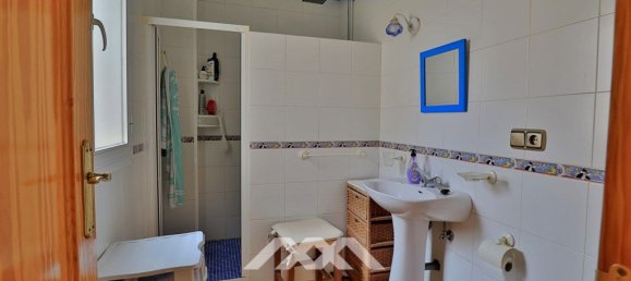 6 bedrooms House in Alfarnatejo, Spain No. 65606 24