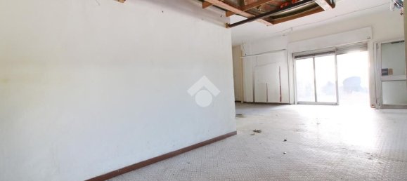 Imóvel comercial em Porto San Giorgio, Italy 143 m² N.º 273079 6