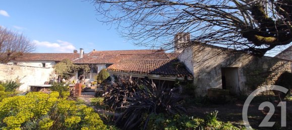 3 bedrooms House in Thezac, France No. 100871 3