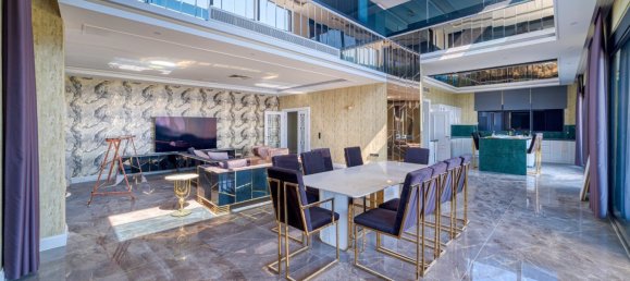 Villa 10+1 in Kargicak, Turkey No. 14040 14