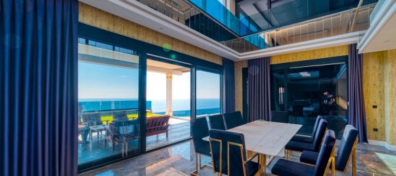 Villa 10+1 in Kargicak, Turkey No. 14040 17