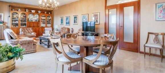 4-Zimmer Wohnung in Milan, Italy, Nr. 339235 7