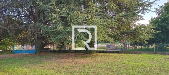  Warehouse in Faenza, Italy No. 364082 6