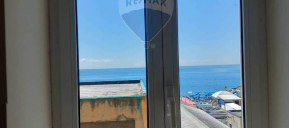 3 bedrooms Apartment in Genoa, Italy No. 373223 6