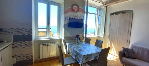 3 bedrooms Apartment in Genoa, Italy No. 373223 10