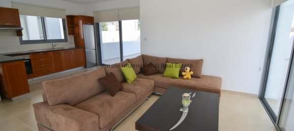 3 bedrooms Villa in Geroskípou, Cyprus No. 1166 7