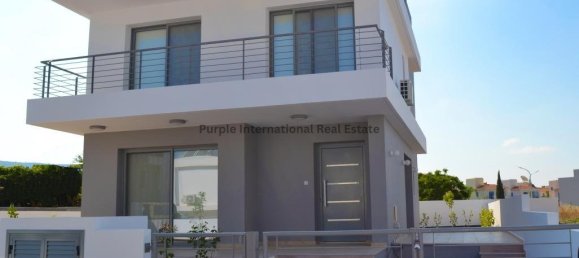 3 bedrooms Villa in Geroskípou, Cyprus No. 1166 6