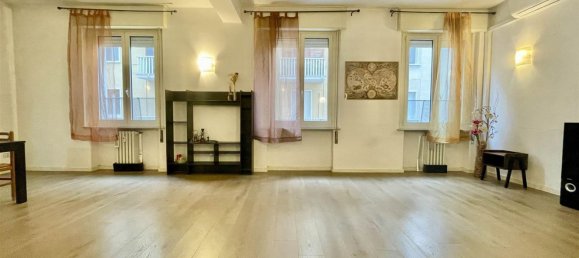 3-Zimmer Wohnung in Mantua, Italy, Nr. 250239 13