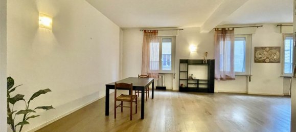 3-Zimmer Wohnung in Mantua, Italy, Nr. 250239 9