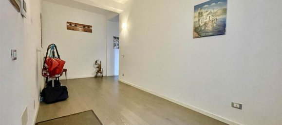 3-Zimmer Wohnung in Mantua, Italy, Nr. 250239 6
