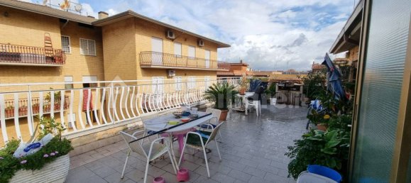 Пентхаус с 2 спальнями в Рим, Италия № 99759 20