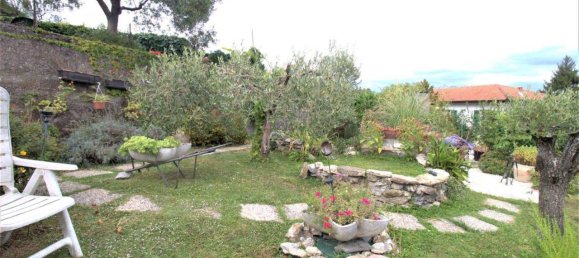 6 rooms Villa in Aulla, Italy No. 134097 5