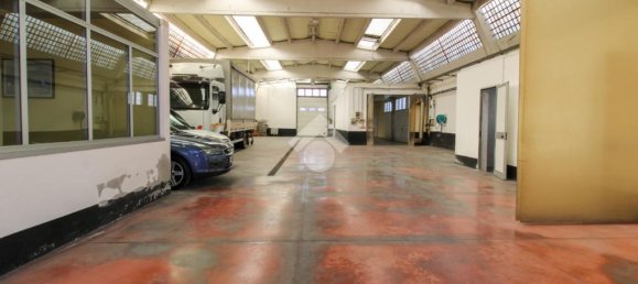 1-salle Entrepôt à Verdellino, Italy No. 52646 14