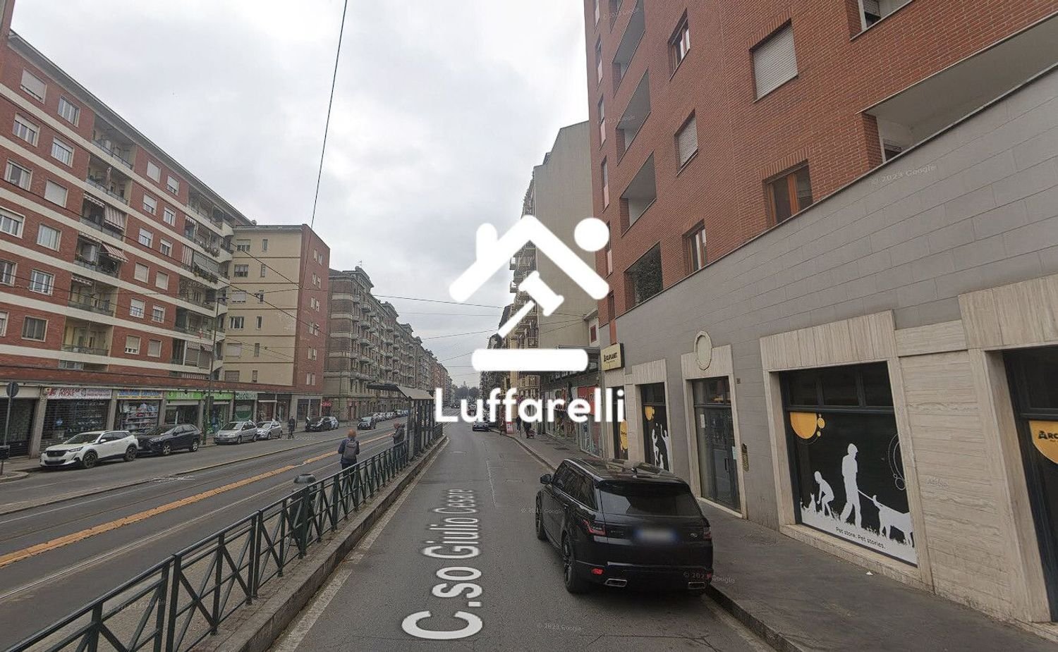 Квартира с 4 комнатами в Турин, Италия № 47212