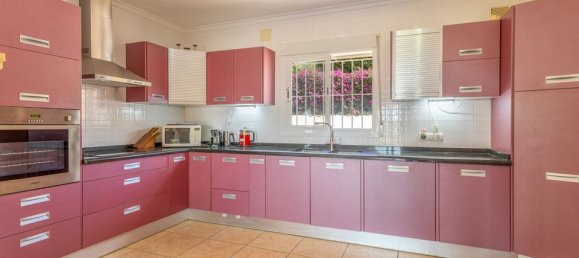 Вилла с 3 спальнями в Аликанте, Испания № 190474 5