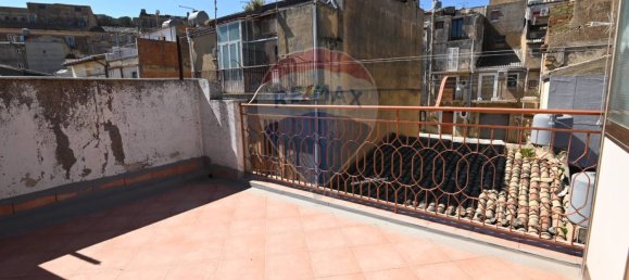 4 bedrooms House in Caltagirone, Italy No. 215357 28