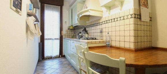 2 bedrooms Apartment in Reggio Emilia, Italy No. 259676 2