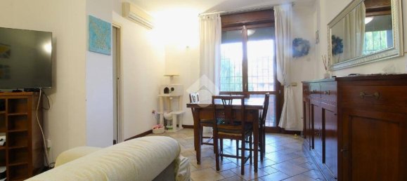 2 bedrooms Apartment in Reggio Emilia, Italy No. 259676 4
