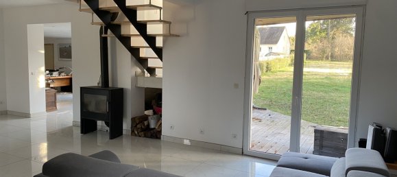 4 Schlafzimmer Haus in Vineuil, France, Nr. 76985 3