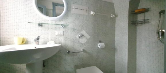 Apartamento de 4 habitaciónes en Palermo, Italy No. 7543 37