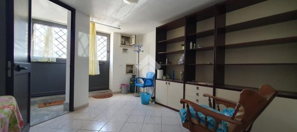 Apartamento de 4 habitaciónes en Palermo, Italy No. 7543 4