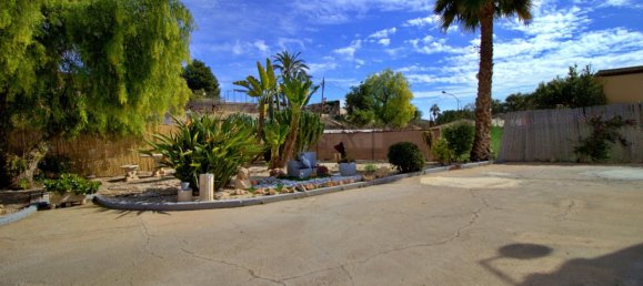 5 bedrooms House in Alicante, Spain No. 165137 4