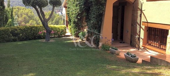 5 bedrooms House in Palafrugell, Spain No. 77837 3