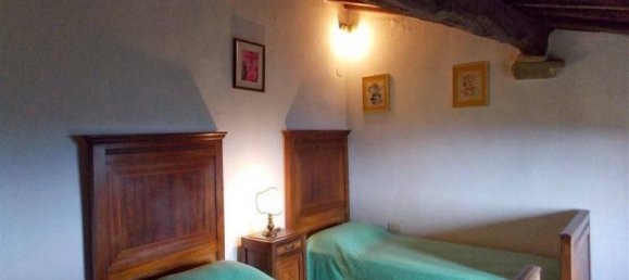 10-salle Maison à Borgo San Lorenzo, Italy No. 237364 15