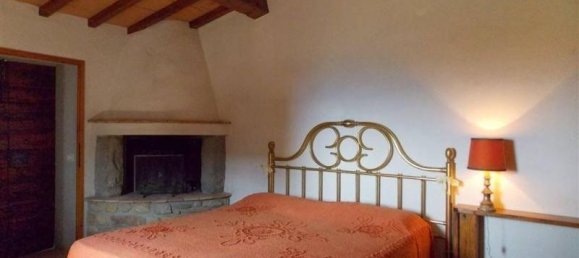 10-salle Maison à Borgo San Lorenzo, Italy No. 237364 13