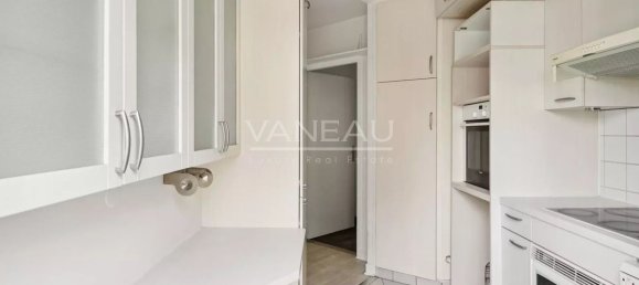 1 bedroom Apartment in Paris, France No. 344557 17