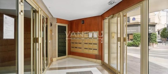 1 bedroom Apartment in Paris, France No. 344557 26