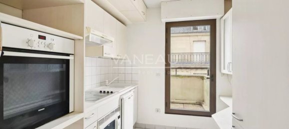 1 bedroom Apartment in Paris, France No. 344557 15