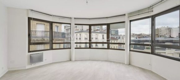 1 bedroom Apartment in Paris, France No. 344557 20