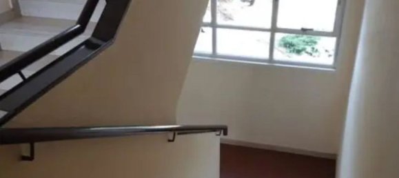 Apartamento de 3 habitaciónes en Varese, Italy No. 185516 4