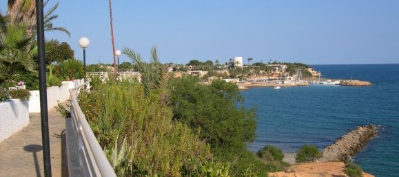 4 bedrooms Bungalow in Cabo Roig, Spain No. 285475 3