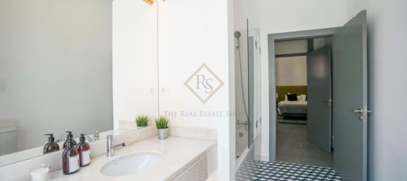 370m² Building in Lisbon, Portugal No. 99211 15