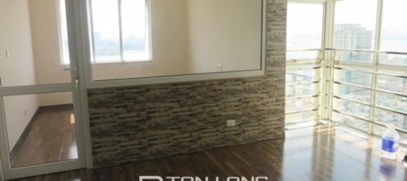 3 bedrooms Apartment in Tay Ho, Vietnam No. 234 2